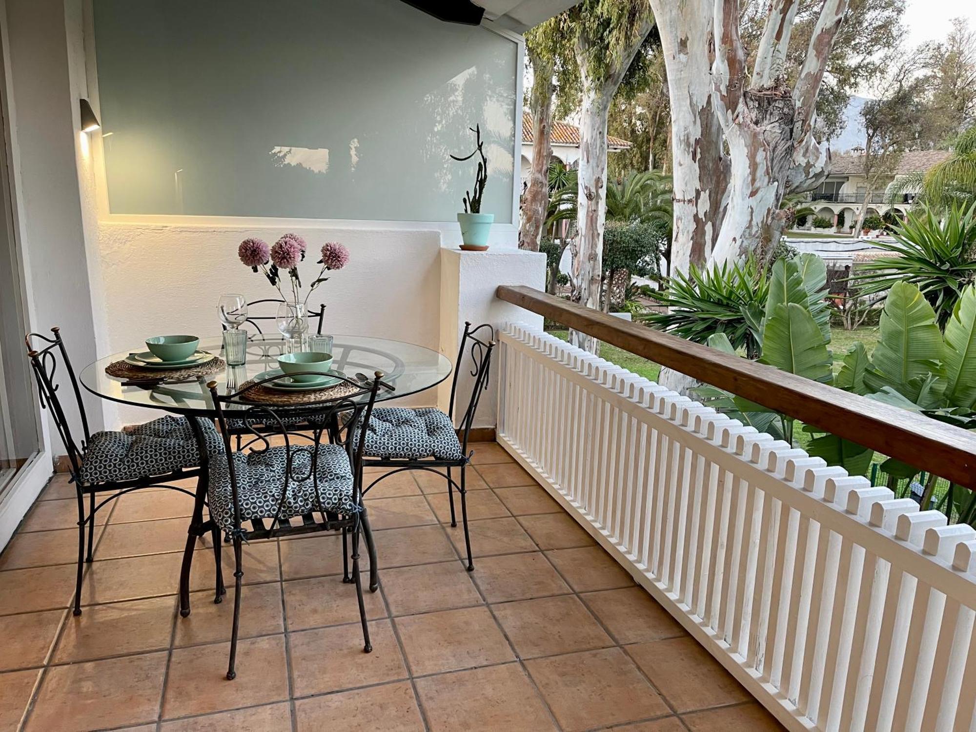 Puerto Banus Pol Y Hada Apartment *